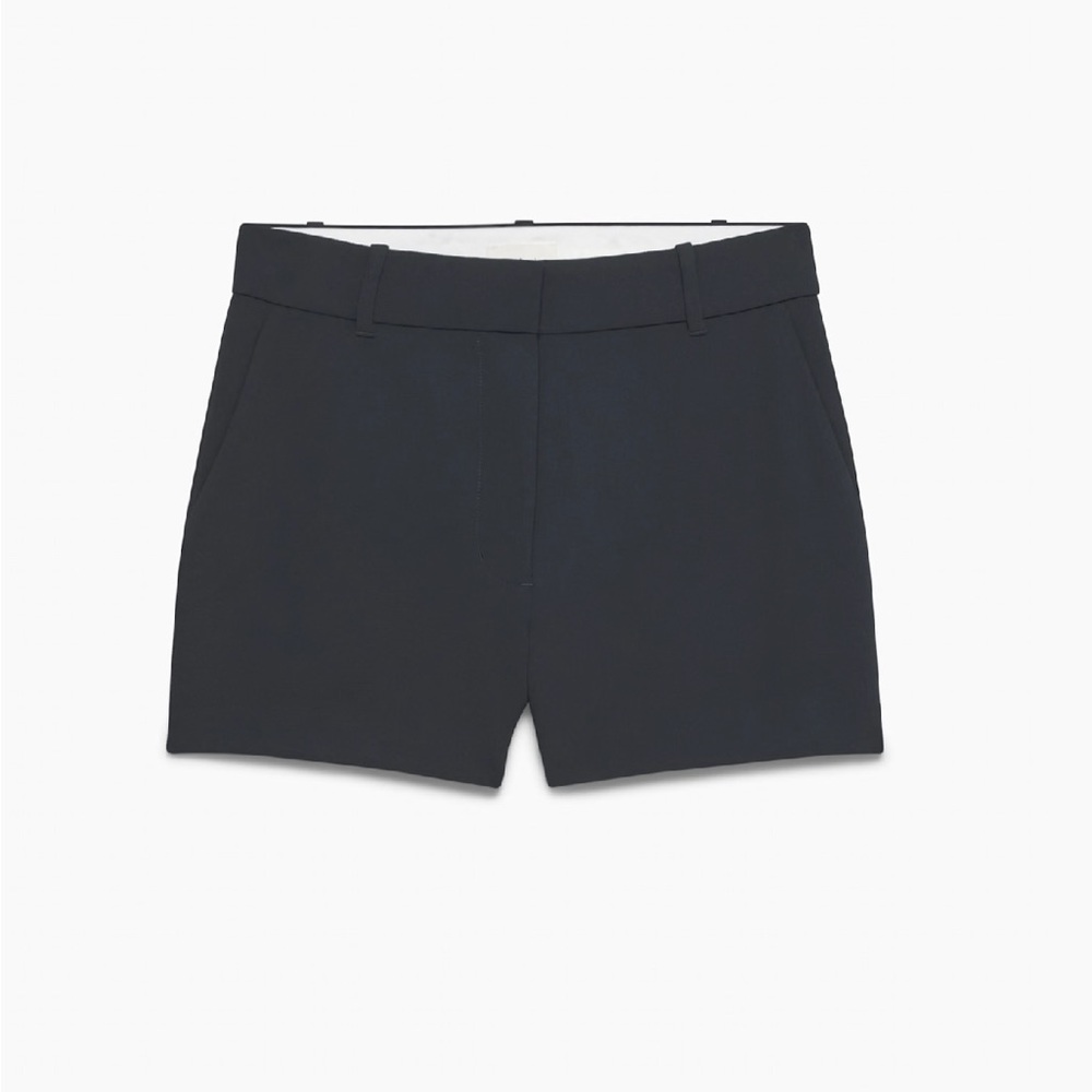 Aritzia Wilfred Anthem black shorts